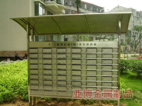 �����ň���004